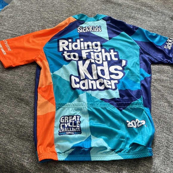 Bike Jersey - Picture 2 of 3